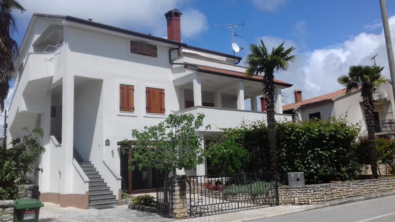 Apartament Dean Poreč Exterior foto